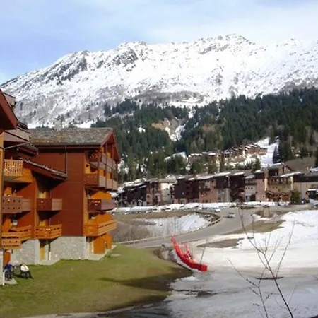 Lägenhet Divisible, Proche Pistes Et Commerces, Terrasse Sud - Fr-1-356-237