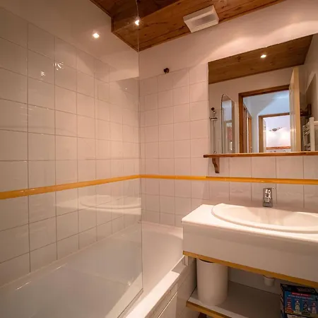 Apartment Divisible, Proche Pistes Et Commerces, Terrasse Sud - Fr-1-356-237